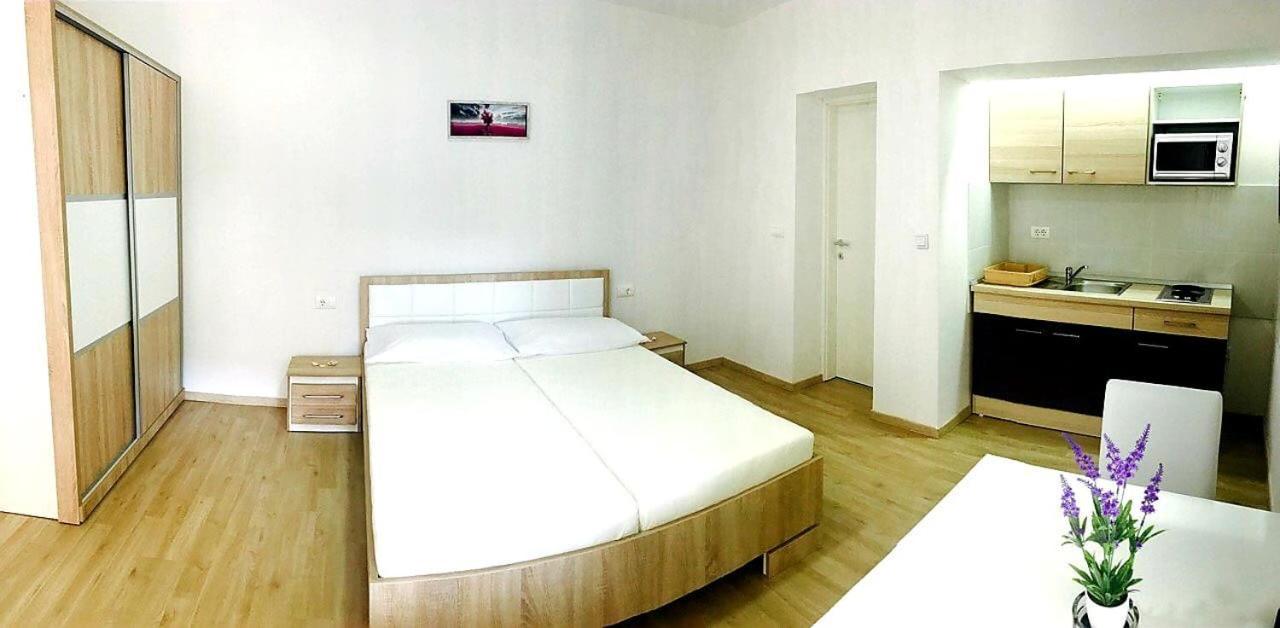 Apartmani Maki Omis Exterior photo